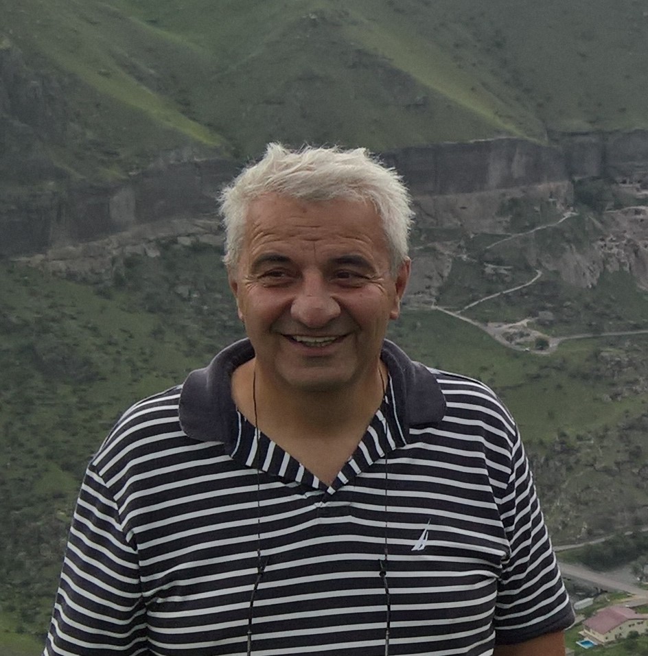 ხურციძე მალხაზ (მამუკა) კირილეს ძე